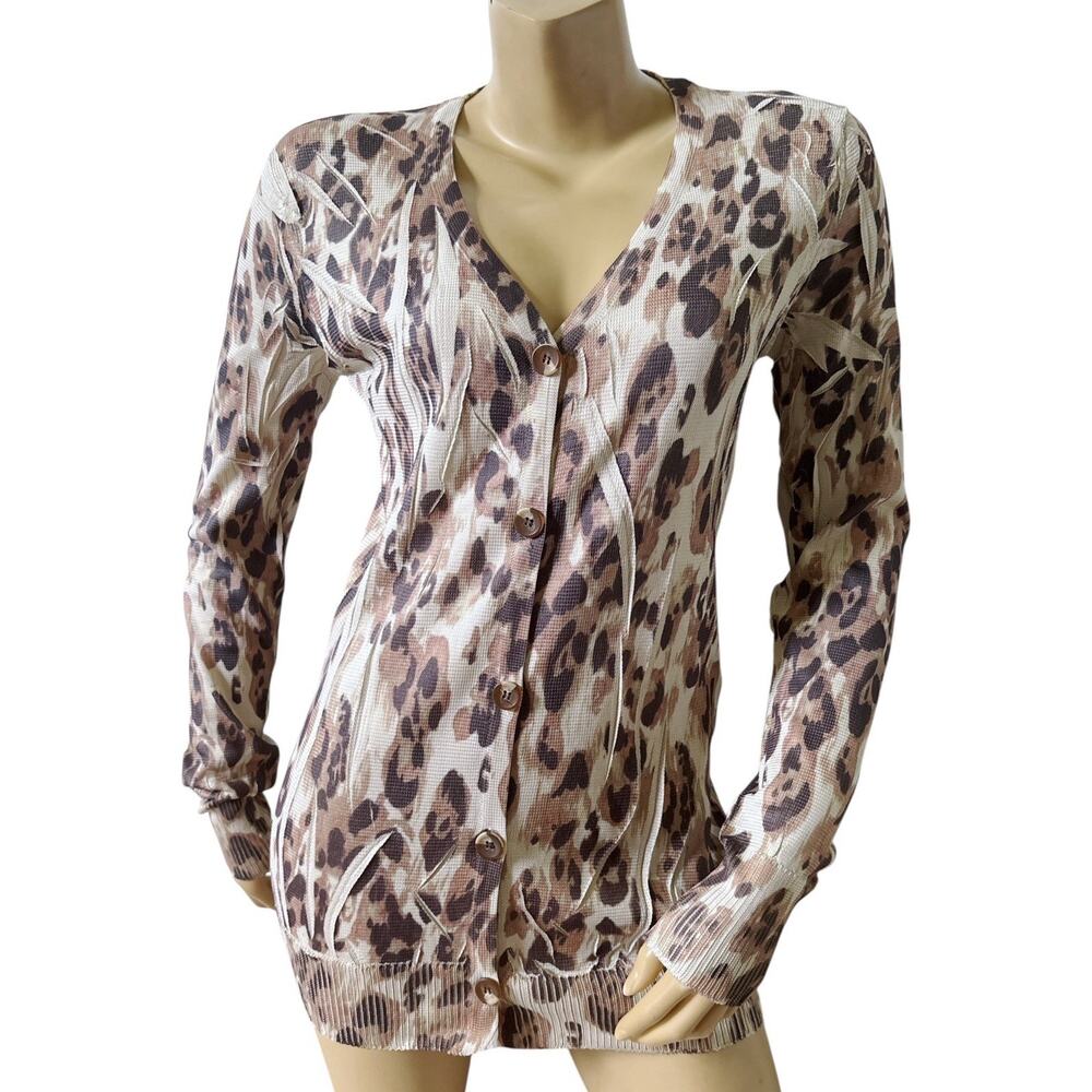 SELE Womens Size Medium Sublimated Animal Print Long Sleeve Button Up Shirt